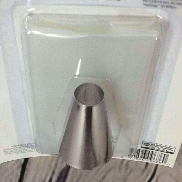 Wilton Cake Decorating Tips & Disposable Bags Large Star Ribbon Dot Meringue - Picture 6 of 9